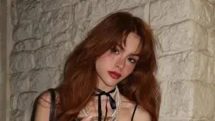 Jasmine Dizisi Konusu Nedir? Asena Keskinci'nin Bu Sahneleri Tepki ve İlgi Çekti! - Borsametre